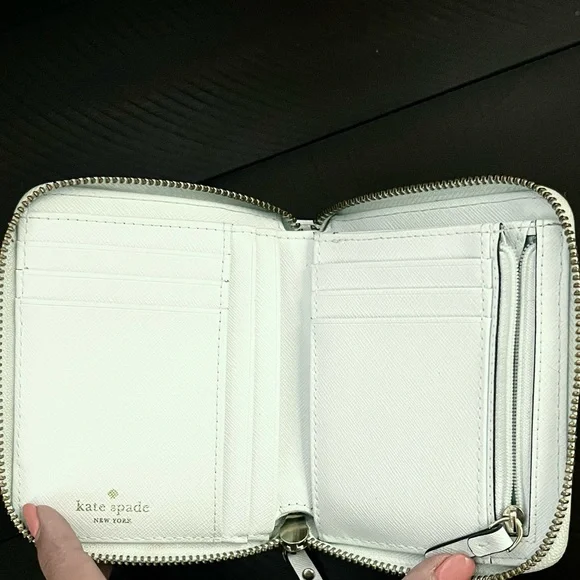 Kate Spade Small Wallet - Picture 5 of 5